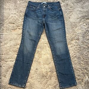Levi's Women's Straight Leg Blue Jeans